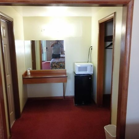 Sands Motel ダルハート エクステリア 写真