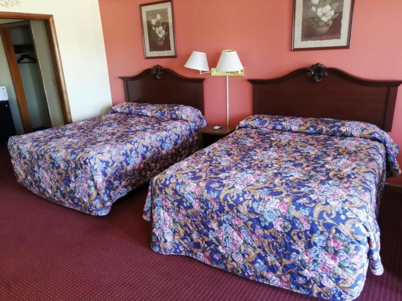 Sands Motel ダルハート エクステリア 写真